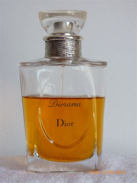 diorama perfume for women